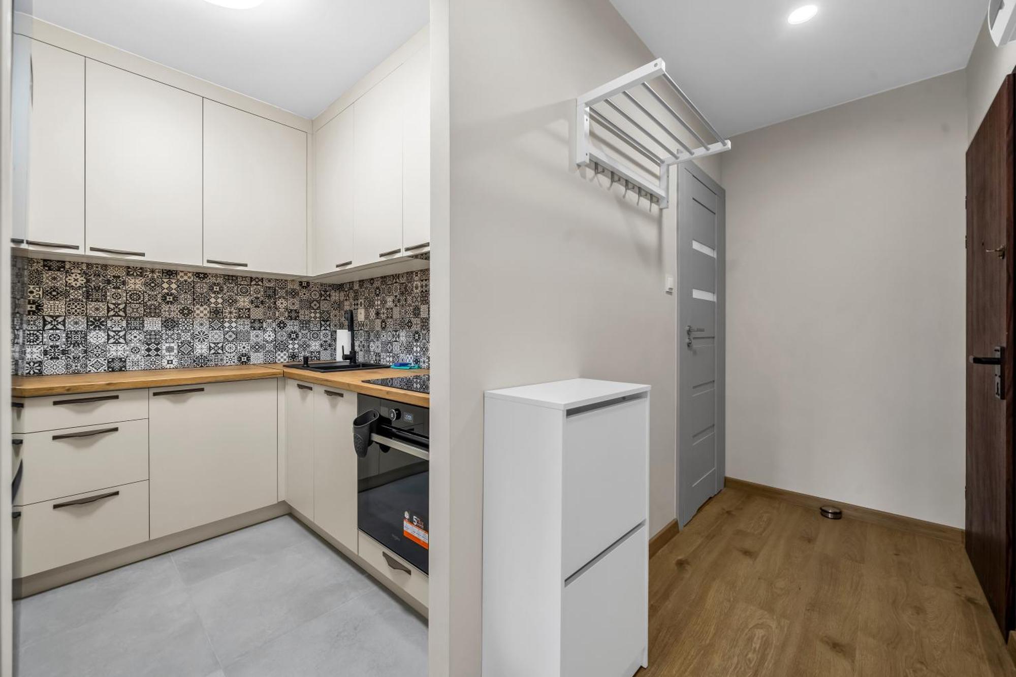 Apartament Metro Wawrzyszew Comfort *